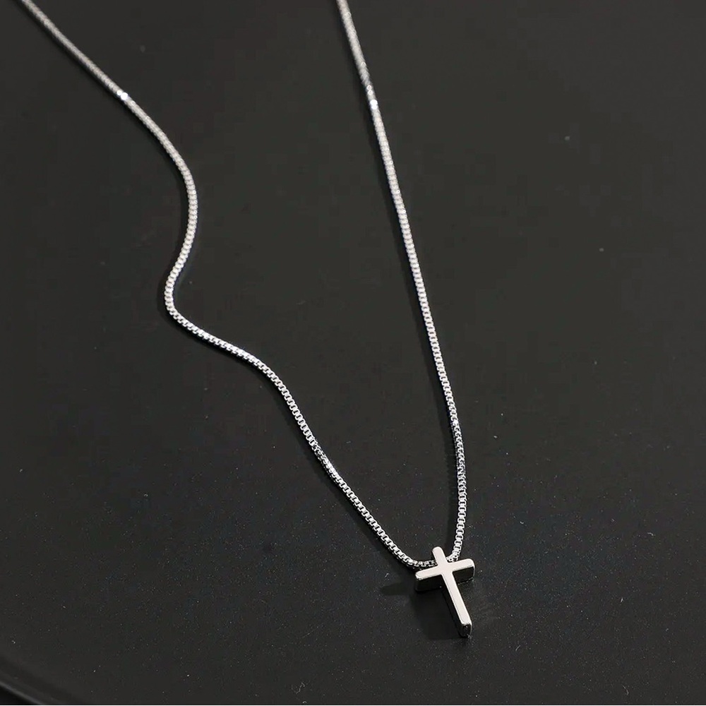 Silver Clasp Back Necklace w/Cross Pendant - Picture 2 of 5